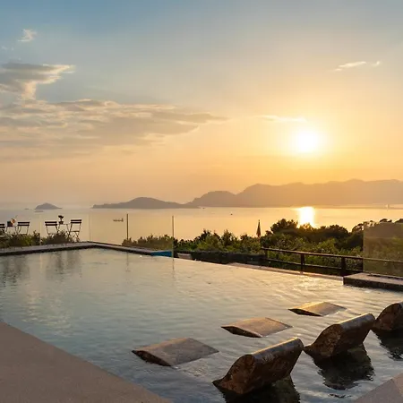 Golfo Dei Poeti Relais & 5* Ameglia