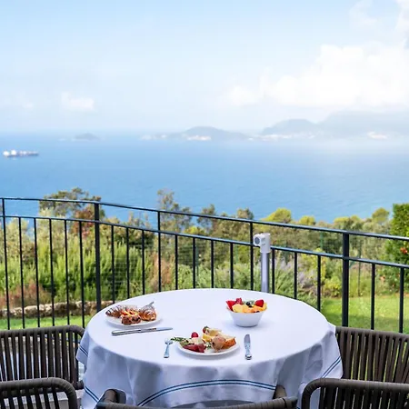 Golfo Dei Poeti Relais & 5* アメーリア