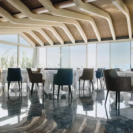 ホテル Golfo Dei Poeti Relais &