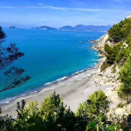 Golfo Dei Poeti Relais & Hotel