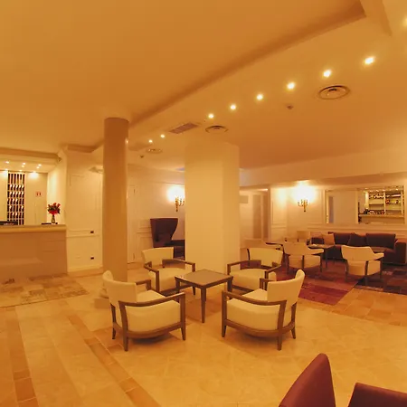 Golfo Dei Poeti Relais & Otel Ameglia