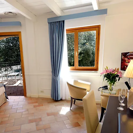 Hotel Golfo Dei Poeti Relais &