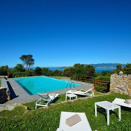 Golfo Dei Poeti Relais & Ameglia