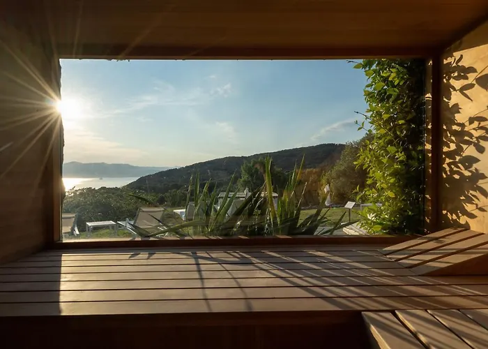 Golfo Dei Poeti Relais & Ξενοδοχείο 5*