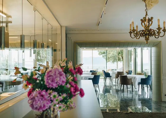 Golfo Dei Poeti Relais & Отель