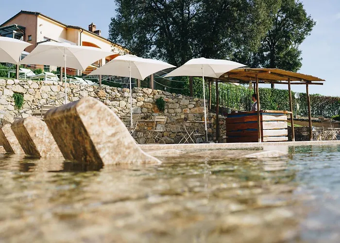 מלון Golfo Dei Poeti Relais & אמליה