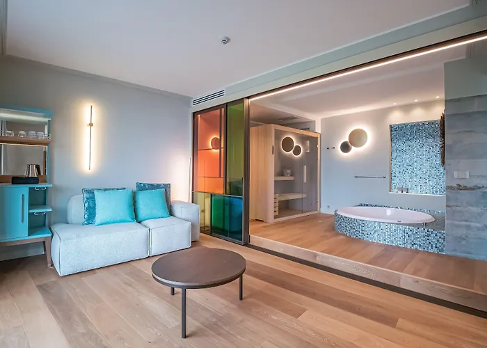 Golfo Dei Poeti Relais & 5* אמליה