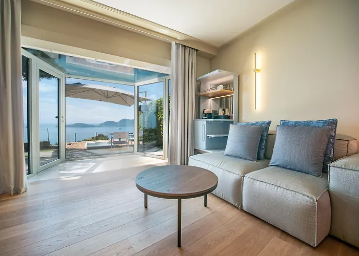 Hotell Golfo Dei Poeti Relais &