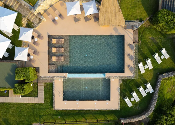 מלון Golfo Dei Poeti Relais &