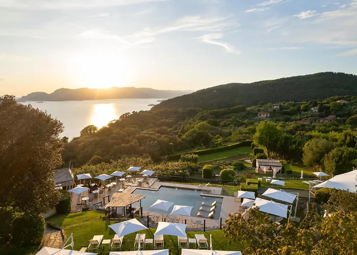 Hotell Golfo Dei Poeti Relais & Ameglia